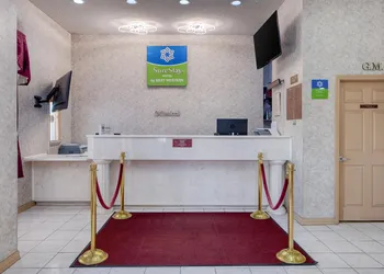 SureStay Hotel By Best Western Mission hotel thumbnail 3