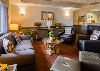 Mountain Lake Inn hotel thumbnail 3