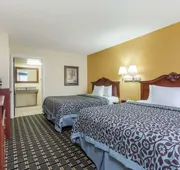 Days Inn & Suites by Wyndham Warner Robins Near Robins AFB hotel detail image 7