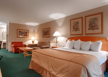 Magnuson Grand Pioneer Inn and Suites hotel thumbnail 8