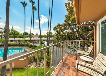 Best Western Pine Tree Motel hotel thumbnail 4