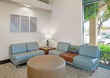 Best Western Plus Black Oak hotel thumbnail 2