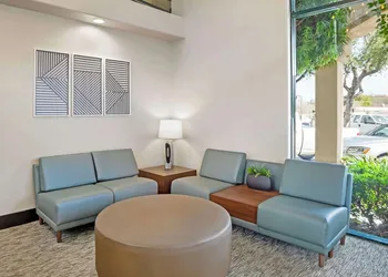 Best Western Plus Black Oak hotel thumbnail 2