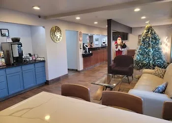 Best Western Plus Altoona Inn hotel thumbnail 3