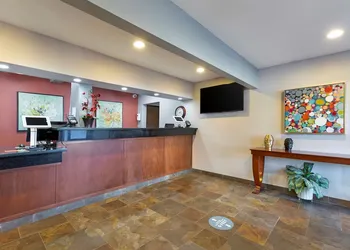 Best Western Plus Altoona Inn hotel thumbnail 3