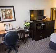 Best Western Plus Baker Street Inn hotel detail image 7