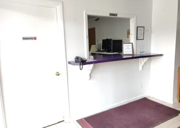 Countryside Inn hotel thumbnail 3