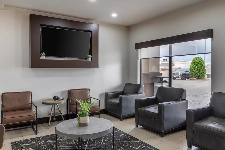 Best Western Plus Denton Inn & Suites hotel detail image 2