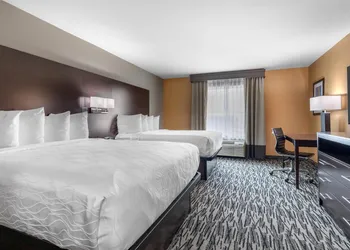 Best Western Plus Denton Inn & Suites hotel thumbnail 5