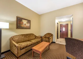 Best Western Plus Grand Island Inn & Suites hotel thumbnail 8