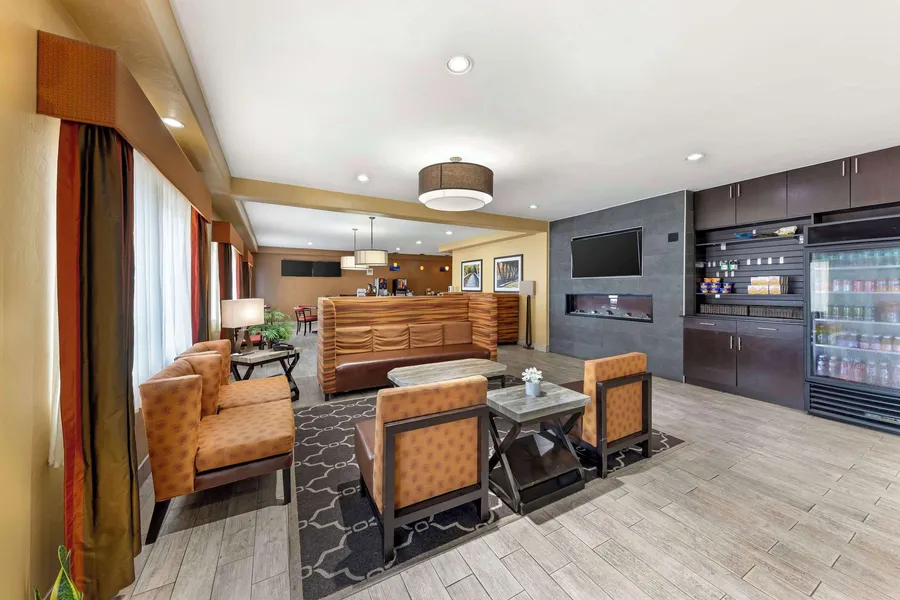 Best Western Greentree Inn & Suites hotel detail image 2