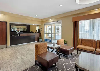 Best Western Greentree Inn & Suites hotel thumbnail 3