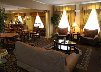 Best Western Plus Hannaford Inn & Suites hotel thumbnail 2