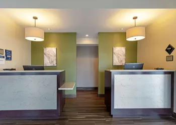 Best Western Plus Inn At The Vines hotel thumbnail 3