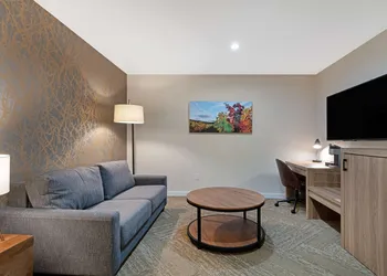 Best Western Plus Inn At The Vines hotel thumbnail 7