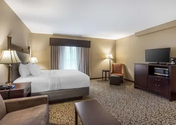 Best Western Plus Intercourse Village Inn & Suites hotel thumbnail 6