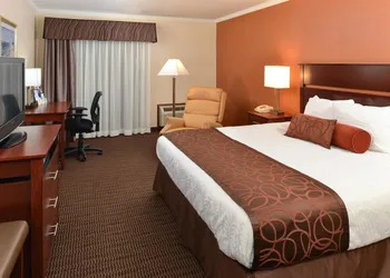 Best Western Plus Landmark Inn hotel thumbnail 8