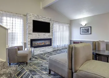 La Quinta Inn by Wyndham El Dorado hotel thumbnail 3