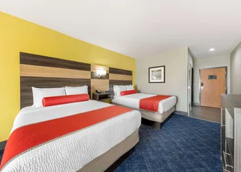 Best Western Plus Midwest City Inn & Suites hotel thumbnail 7