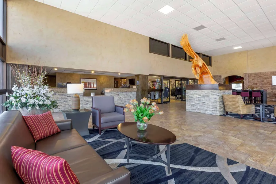 Best Western Plus Raton Hotel hotel detail image 2
