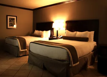 Best Western Plus Raton Hotel hotel thumbnail 3