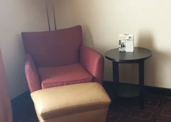 Paradise Inn & Suites hotel thumbnail 6