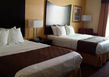 Paradise Inn & Suites hotel thumbnail 7