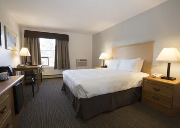 Tower Inn and Suites hotel thumbnail 6