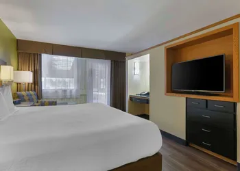 Best Western Plus University Inn hotel thumbnail 7