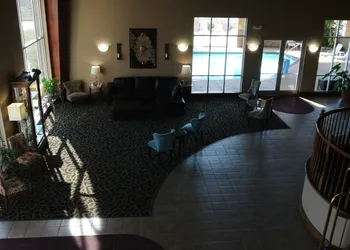 Quality Inn & Suites Carthage near Precious Moments Chapel hotel thumbnail 2