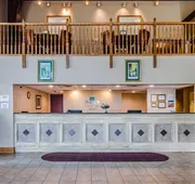 Quality Inn & Suites Carthage near Precious Moments Chapel hotel detail image 3