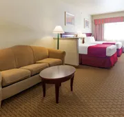 SureStay Plus Hotel by Best Western Quanah hotel detail image 7