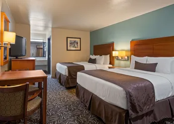 Best Western Regency Inn & Suites hotel thumbnail 5