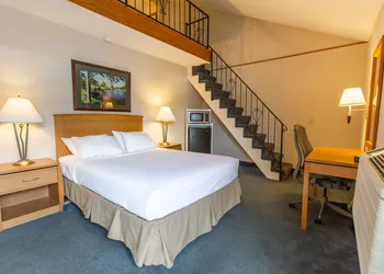 RiverTree Inn & Suites hotel thumbnail 6
