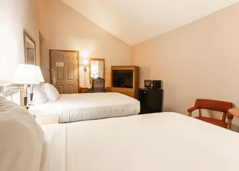 RiverTree Inn & Suites hotel thumbnail 8