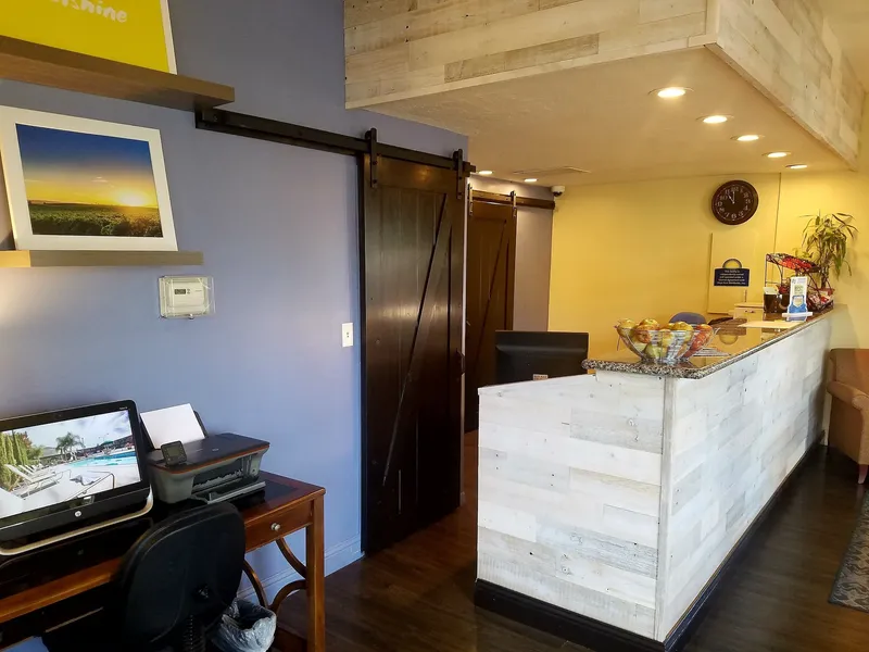 Days Inn & Suites by Wyndham Lodi hotel detail image 2