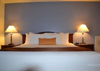 Days Inn & Suites by Wyndham Lodi hotel thumbnail 7
