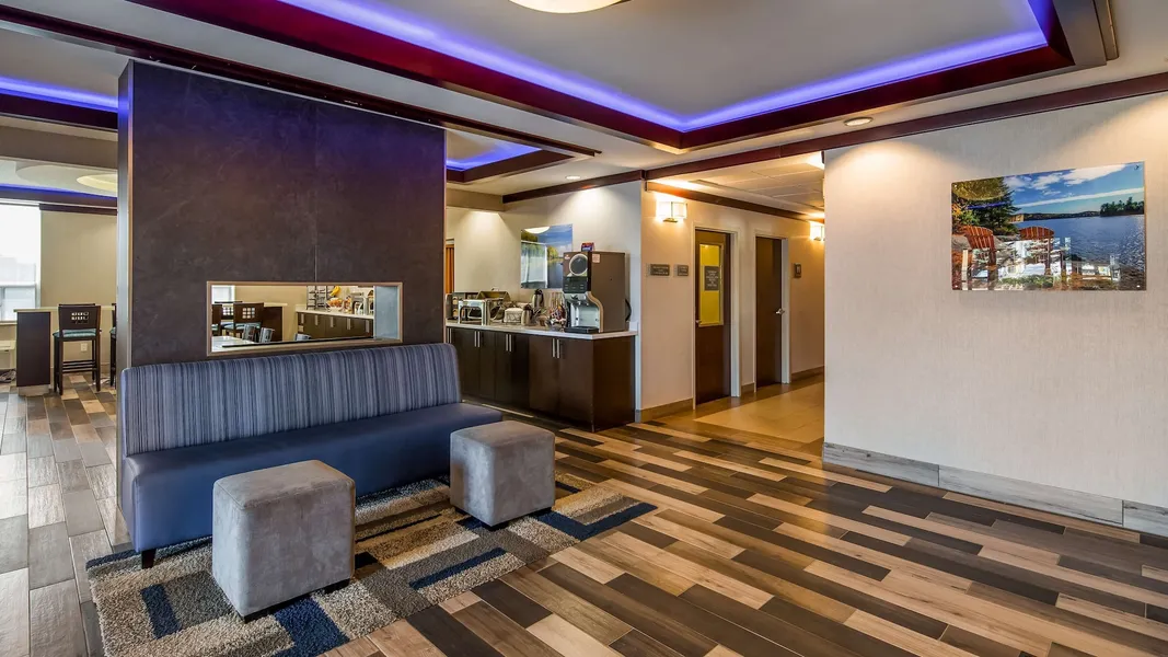 Best Western Plus Barrie hotel detail image 2