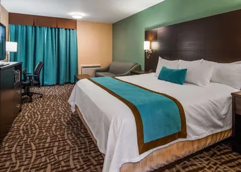Best Western Plus Barrie hotel thumbnail 3