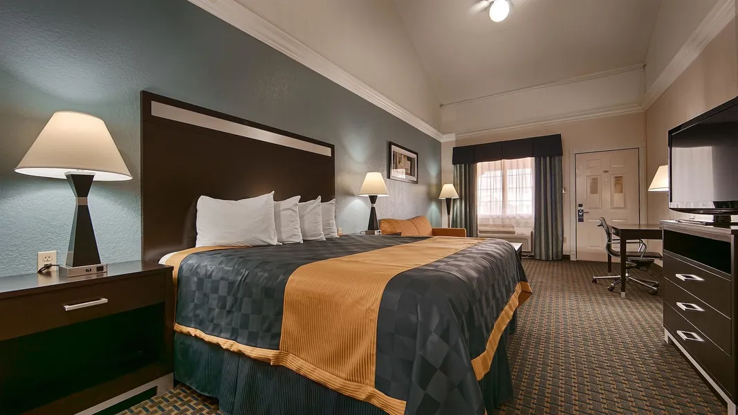 Americas Best Value Inn Sinton hotel detail image 6