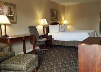 Best Western Suites hotel thumbnail 6