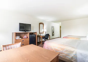 Teton West Motel hotel thumbnail 5