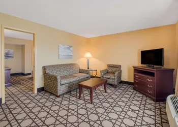 Best Western University Inn hotel thumbnail 7