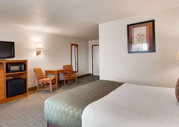 Best Western West Hills Inn hotel thumbnail 6