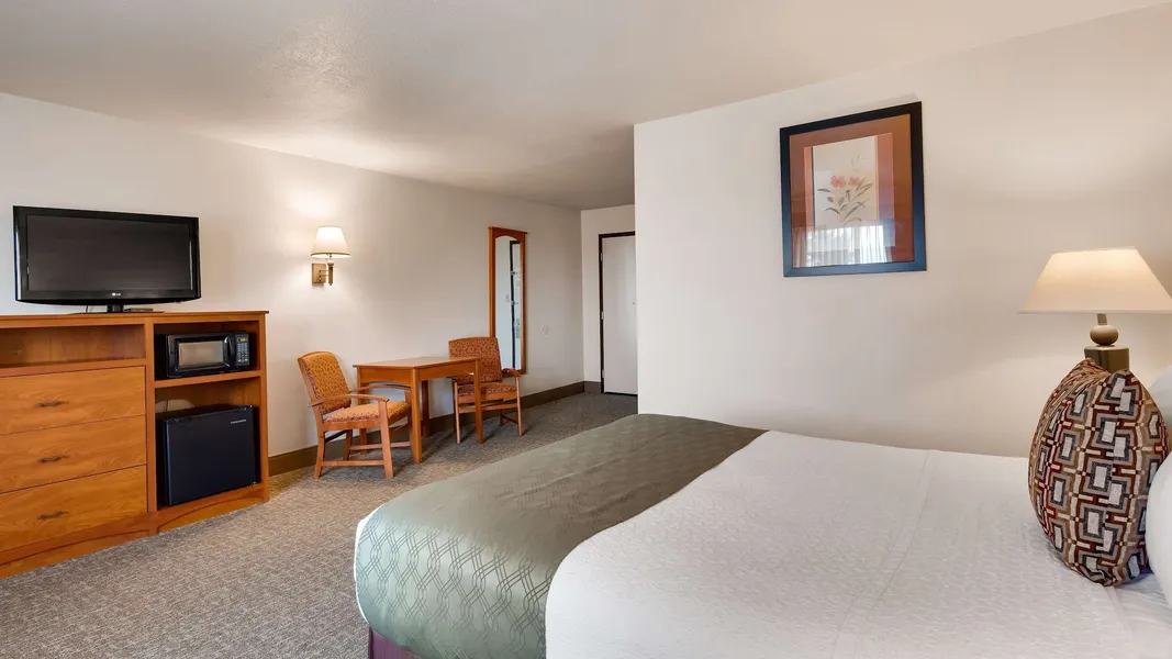 Best Western West Hills Inn hotel detail image 6