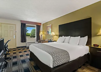 Best Western Windsor Suites hotel thumbnail 4