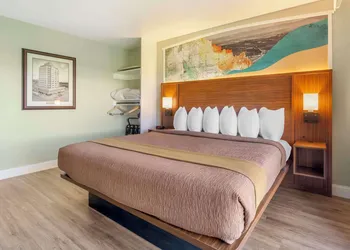 Best Western Plus Ahtanum Inn hotel thumbnail 4