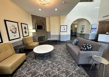 Best Western Plus Bass Hotel & Suites hotel thumbnail 2