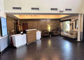Best Western Plus Bass Hotel & Suites hotel thumbnail 3