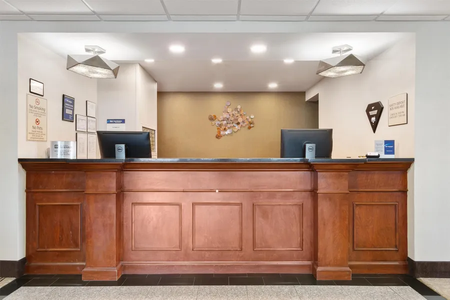 Best Western Plus Belle Meade Inn & Suites hotel detail image 2